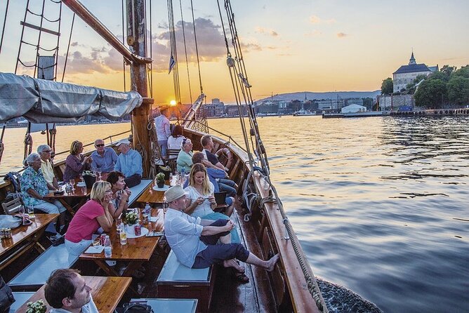 2-Hour Oslo Fjord Sightseeing Cruise by Sailing Ship - The Narration and the App: Turning Views Into Meaning