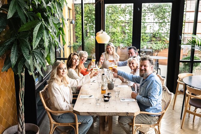 3 Hour Guided Food Walk Tour in Alesund, Norway - Where and when you start: easy meeting point, smooth flow