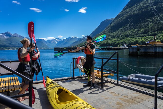 3-Hour Kayak Tour in Åndalsnes - What the 3-hour duration and small group size really buy you
