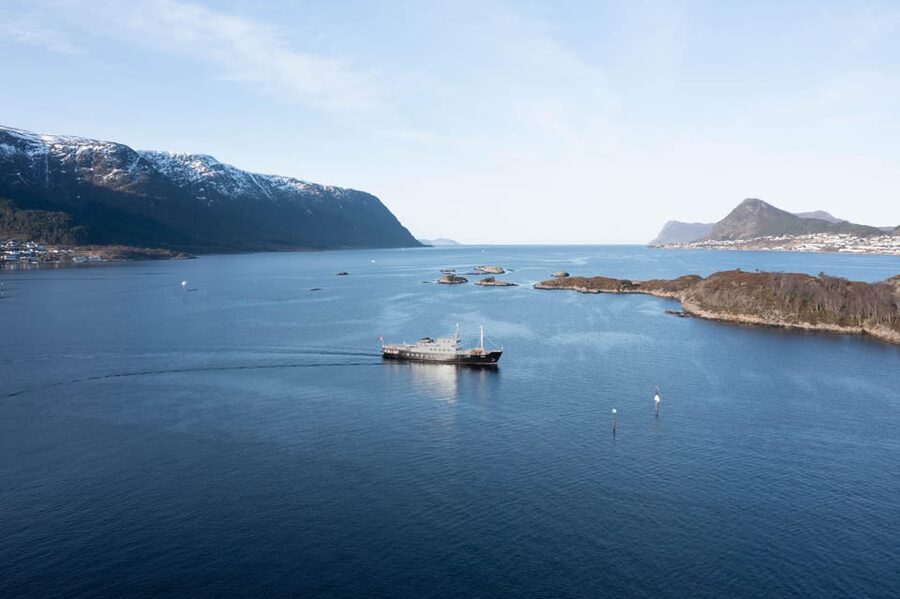 Ålesund: Archipelago Cruise - Stop 1: Ålesund from the water, not the postcard