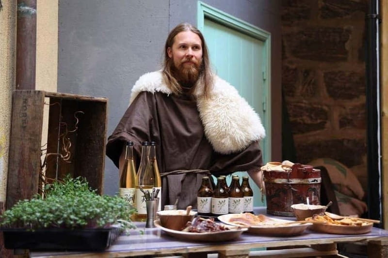 Alesund: Viking Tour with Ship Experience and Tasting - Climb Aboard a Viking Ship in the Brosundet Channel