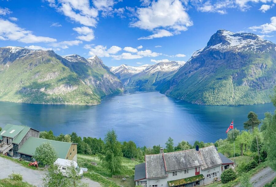 All About the Fjords, in one tour by boat & bus from Ålesund - The Hjørundfjord boat to Øye: where the ride makes or breaks the experience