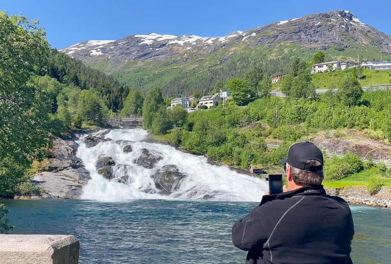 All About the Fjords, in one tour by bus & boat from Ålesund - Hellesylt waterfall town: 30 minutes to enjoy the center