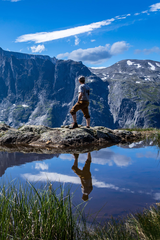 Andalsnes: Bike & Hike Adventure to Litlefjellet Summit - The fjord bike toward Isfjorden: the easy miles that set the mood