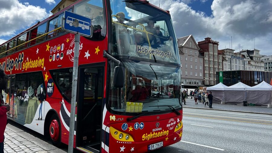 Bergen: 24-Hour Hop-On, Hop-Off Bus Ticket GrayLine - Bergenhus Fortress: where the city story starts