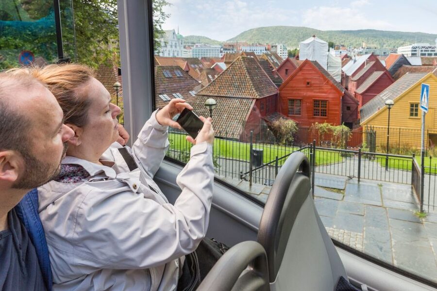 Bergen: City Sightseeing Hop-On Hop-Off Bus Tour - Weather, comfort, and making the ride enjoyable