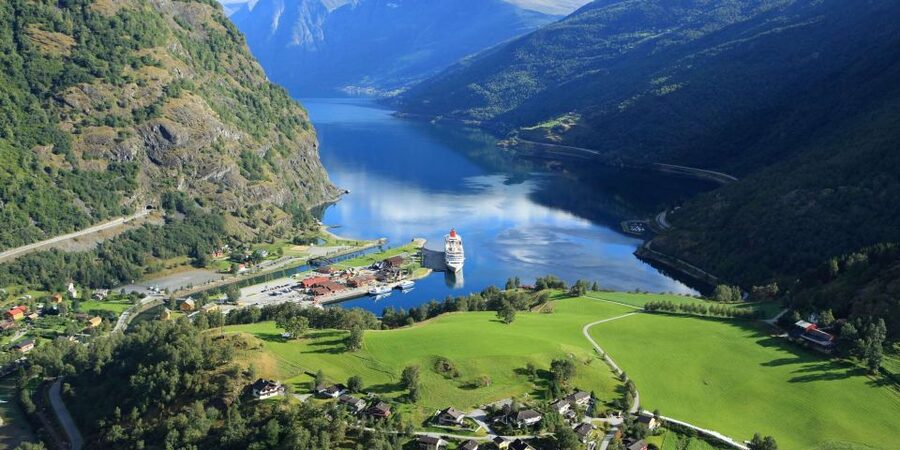 Bergen: Hardangerfjord, Voss Gondola & 3 Great Waterfalls - A one-guide day trip from Bergen into Hardangerfjord country