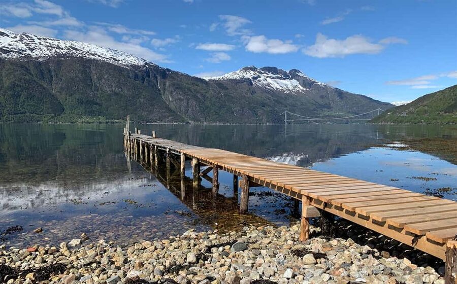Bergen: Hardangerfjord & Waterfalls Bus Tour with Apple Pie - A smooth Bergen to Hardanger day, timed for fjord views