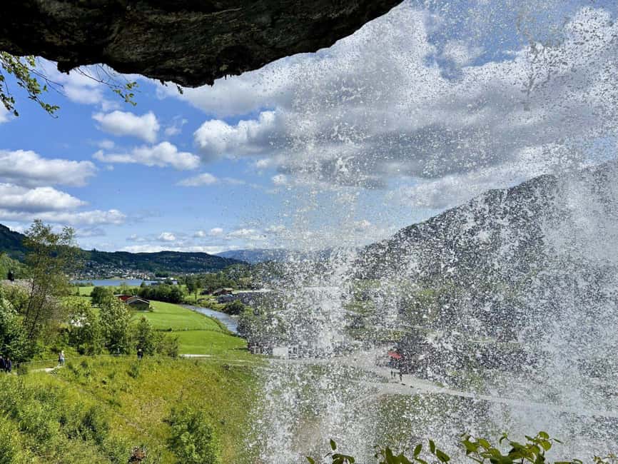Bergen: Hardangerfjord & Waterfalls Bus Tour with Apple Pie - Who should book this Hardanger bus tour, and who should skip it