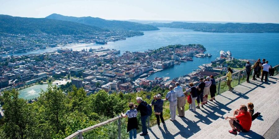 Bergen: Mostraumen Fjord Cruise, Mt Fløyen, City Sightseeing - Bergen’s “greatest hits” day, without the usual chaos