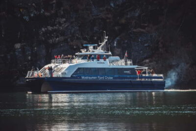 Mostraumen Fjord Cruise – with Local Tour Guides