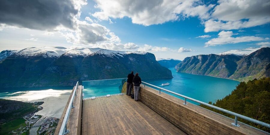 Bergen: Nærøyfjorden, Flåm, and Stegastein Guided Bus Tour - The Bergen Day Plan That Feels Like Norway’s Best Hits
