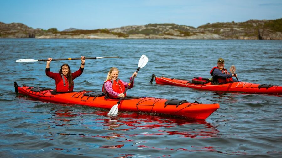 Bergen: Øygarden Islets Guided Kayaking Tour - Getting to the water: the Bergen pickup and the short drive out