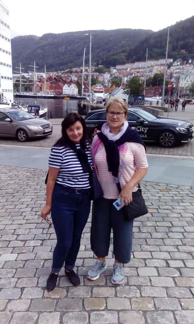 Bergen: Private Walking Tour with a Local - Walking logistics: shoes, weather, and why pace matters