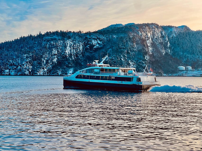 Bergen: Sightseeing Walking Tour with Ferry Ride - Bergenhus Fortress and St. Mary’s Church: power and everyday faith in the same area
