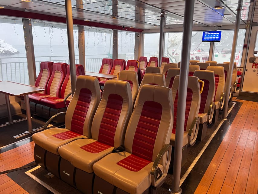 Bergen: Sightseeing Walking Tour with Ferry Ride - What makes the guide-led style work so well here