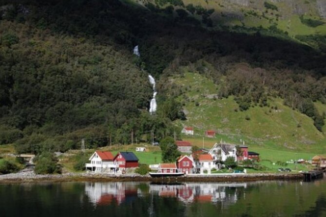 Bergen to Flam "The King of Fjords" One-Way or Round-Trip Cruise Ticket - Price and value: is $185.31 a good deal for what you get?