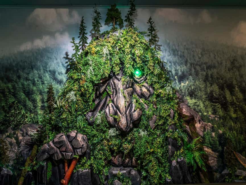 Bergen: Troll Museum Entry Ticket + audio guide - Entering the Hall of Trolls and the Norse mythology section