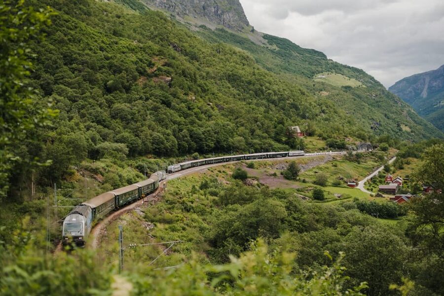 Bergen: Viking Village, Nærøyfjorden Cruise and Flåm Railway - Starting Point at Strandkaien: The Fastest Way to Begin Your Day