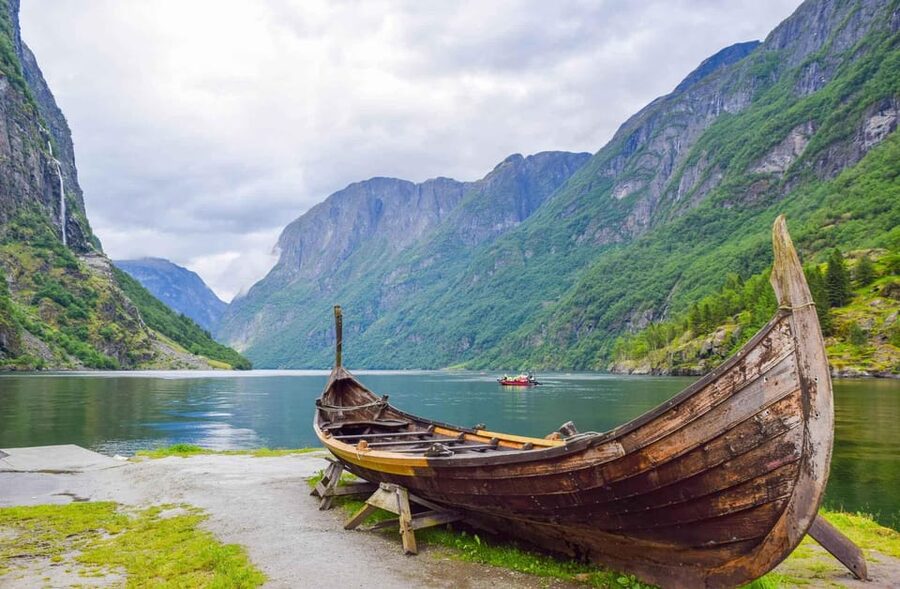Bergen: Viking Village, Nærøyfjorden Cruise and Flåm Railway - The Nærøyfjorden Electric Cruise: Why This Is the Main Event