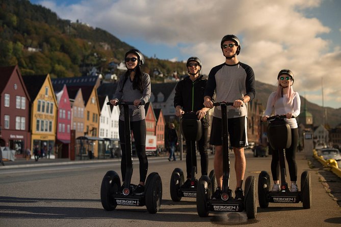 Best Views of Bergen - Segway Day Tour - Bryggen Hanseatic Wharf: your fast photo hit of UNESCO Bergen