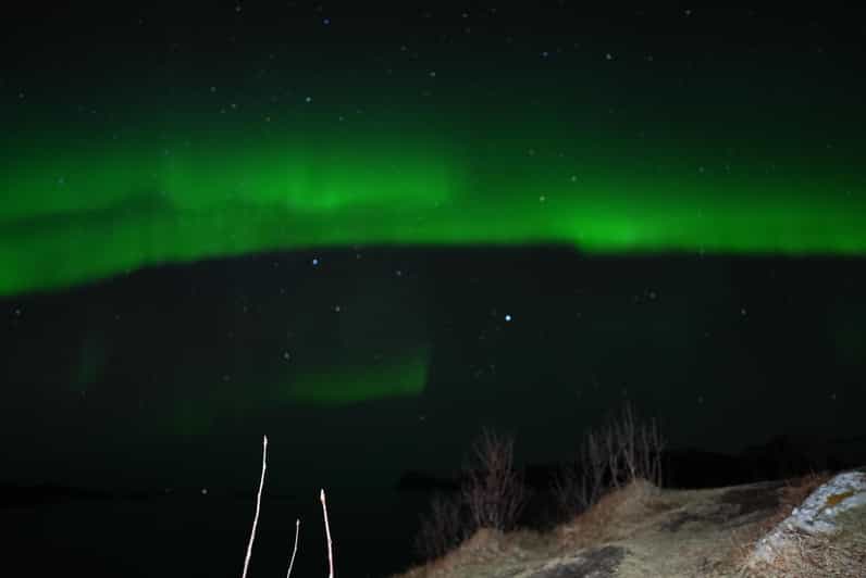 Chase the Magic of the Northern Lights in Tromsø Norway - Cozy minibus ride into darkness, and why the drive is part of the experience
