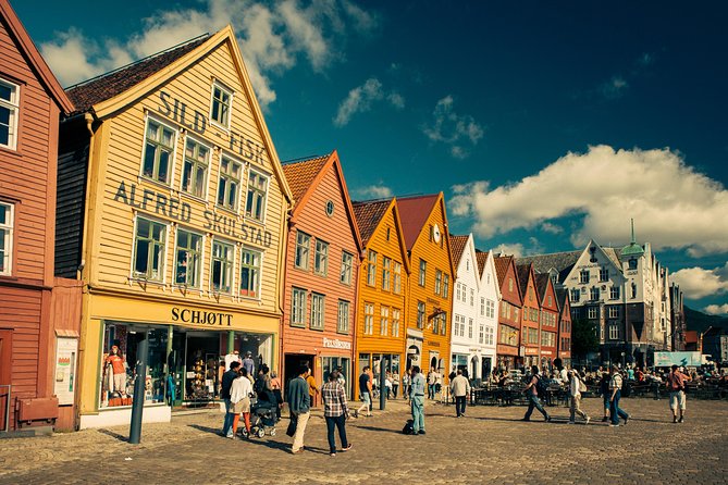 City Walking Tour - Bergen On Foot - Key things to look forward to