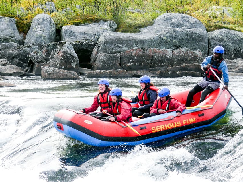 Dagali/Geilo: White Water Rafting Adventure - level 2 - Getting geared up right, so the day stays comfortable