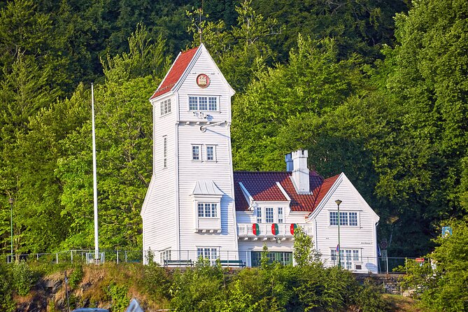 Discover Bergen on Foot and Boat - Key takeaways before you go