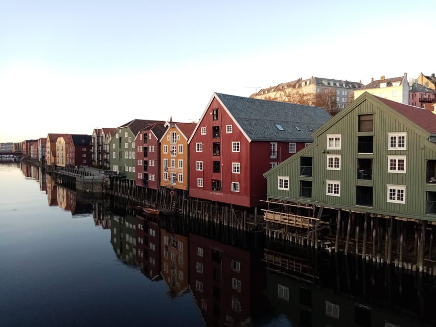 Discover the unmissables places of Trondheim - Torvet and Olav Tryggvason: The Viking Roots on Your First Corner