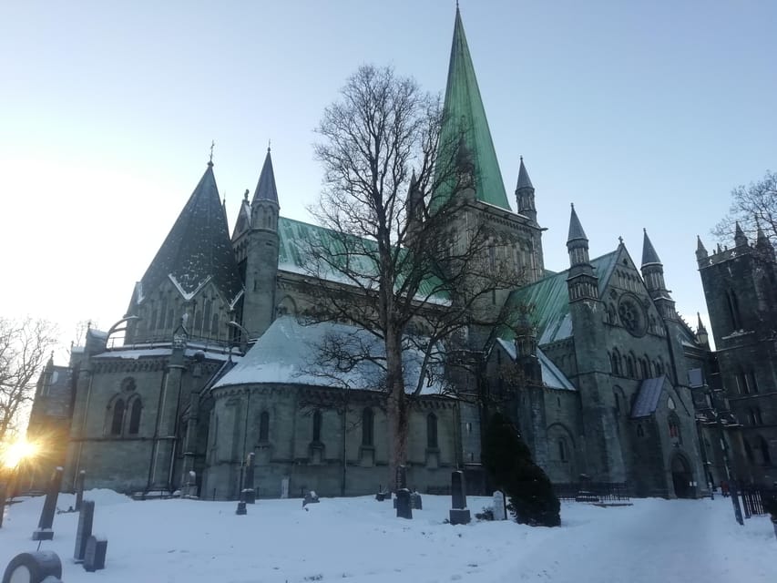 Discover the unmissables places of Trondheim - Nidarosdomen Outside: Northern Gothic Without the Ticket Hassle