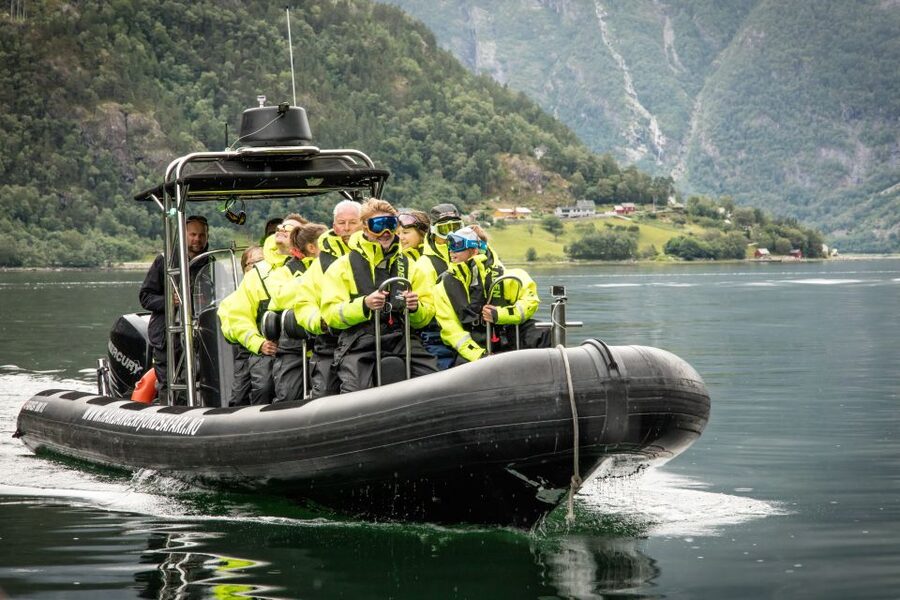 Eidfjord: 1-Hour Fjord RIB Tour - What You Learn From the Captain On the Water