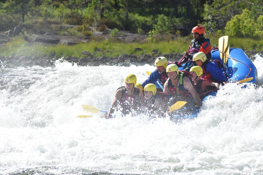 Evje: White Water Rafting Trip on Norway's Warmest Rivers - What the guides do right, before you ever hit the rapid