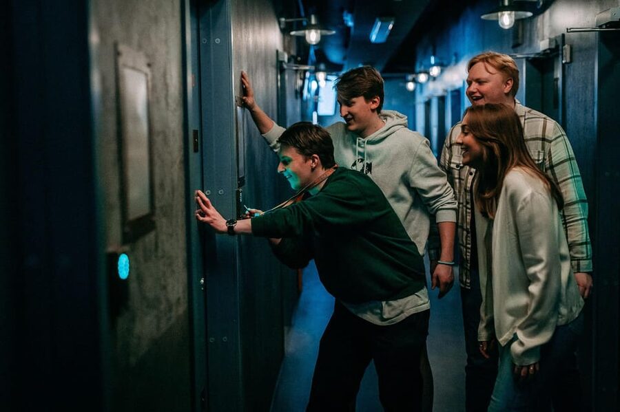 Fangene på Fortet Bergen: Prison Island Adventure Escapegame - Who this experience suits best in Bergen