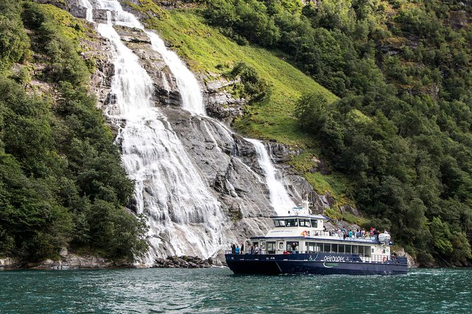 Fjordcruise Ålesund Geirangerfjord T/R - Getting to Skutvika in Ålesund without stress
