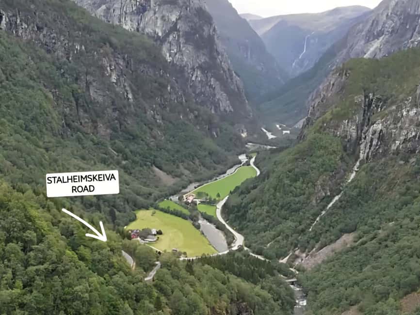 Flåm: Tvinde Waterfalls, Stalheimskleiva Hike & Gudvangen - Stalheimskleiva Walk: 1.5 km of Historic Hairpins and Big Views