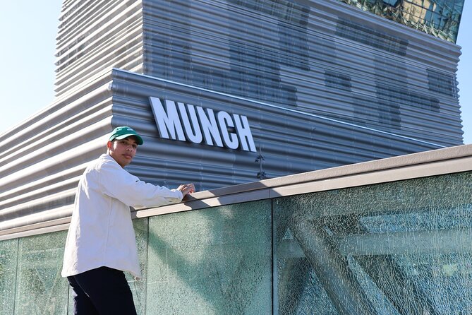 Free Oslo Photo Tour: Iconic & Instagrammable Spots - Stop 2: Munch stop for quick, artsy photos with minimal fuss