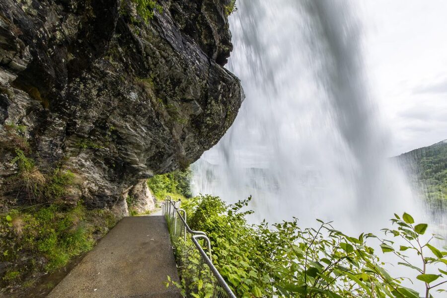From Bergen: Folgefonna National Park & Glacier Lake Tour - Steindalsfossen Waterfall: the walk behind the curtain of water