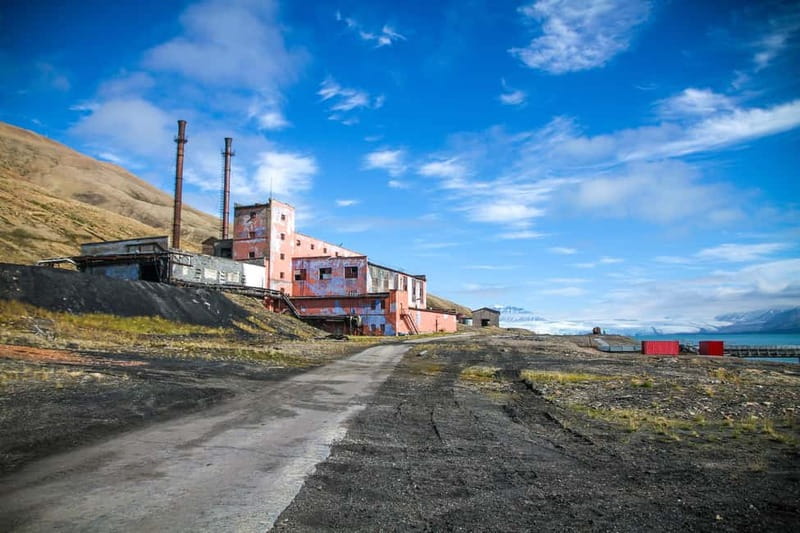 From Longyearbyen: Pyramiden Private Photo Tour w/ Transfer - Price, Value, and What You Actually Get for $1,120 Per Person