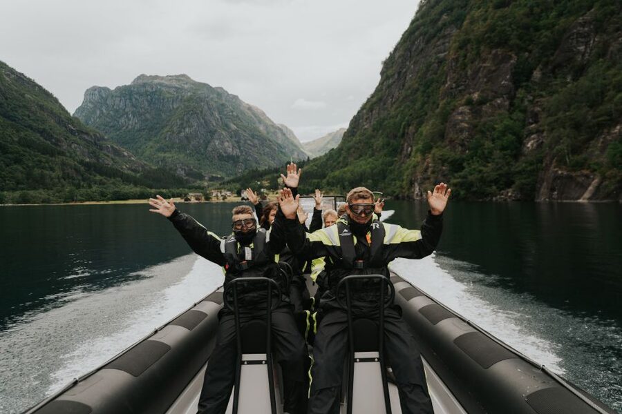 From Norheimsund: Hardangerfjord & Fyksesund RIB Fjord Tour - Enter Fyksesund from Norheimsund, fast and then quiet