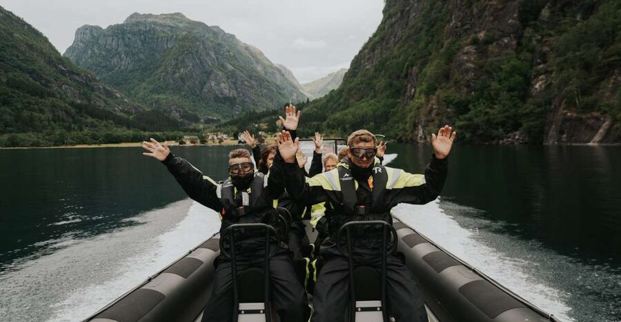 From Norheimsund: Hardangerfjord & Fyksesund RIB Fjord Tour - Segment one: cruising the Hardangerfjord stretch