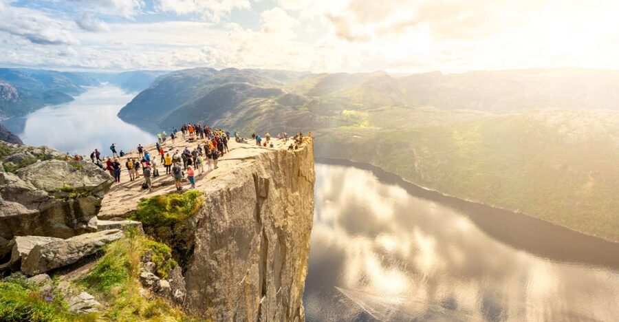 From Stavanger: Pulpit Rock Guided Hike with Pickup - The hidden trail choice: forest, old routes, and how guides manage the crowd factor