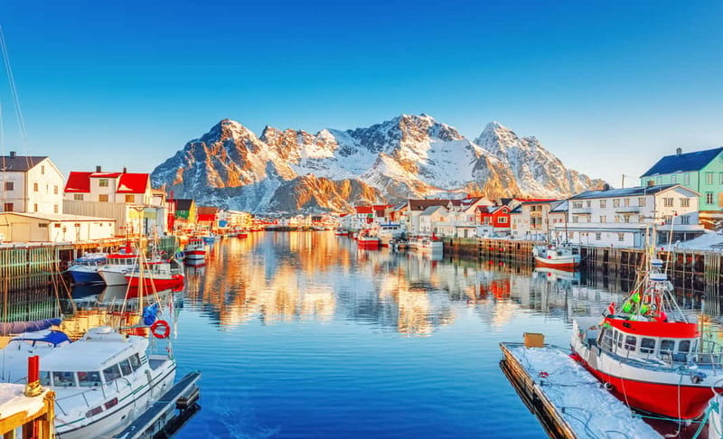 From Svolvaer: 2-Day Lofoten Highlights Photo Tour - Weather, roadworks, and the reality of driving Lofoten