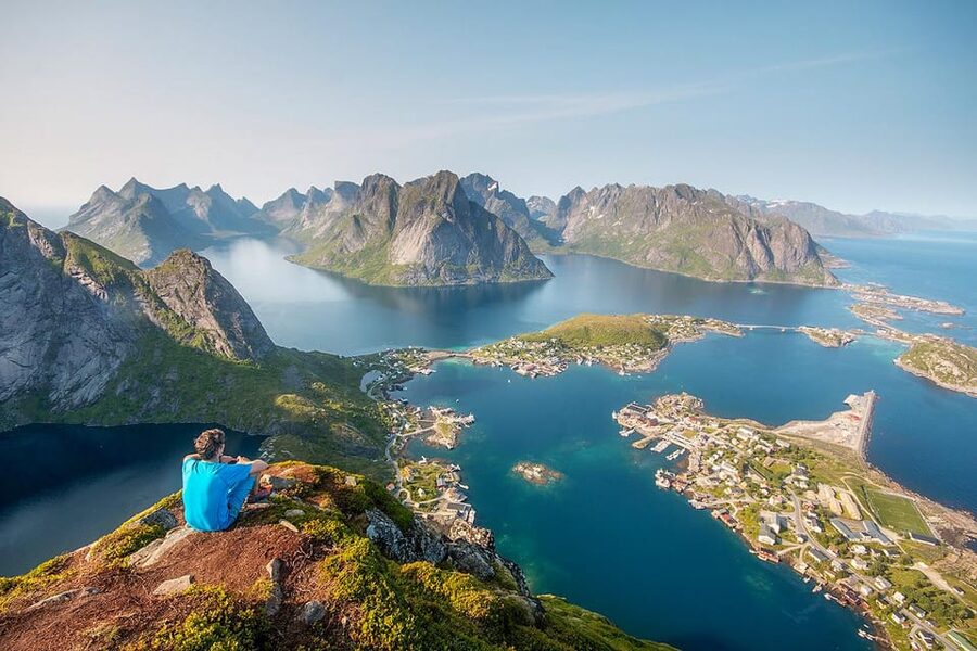From Svolvær: Reine & Å Lofoten West Island Full Day Tour - Hamnøy Views and Sakrisøya Cabins: Why the Photogenic Parts Are Also Practical
