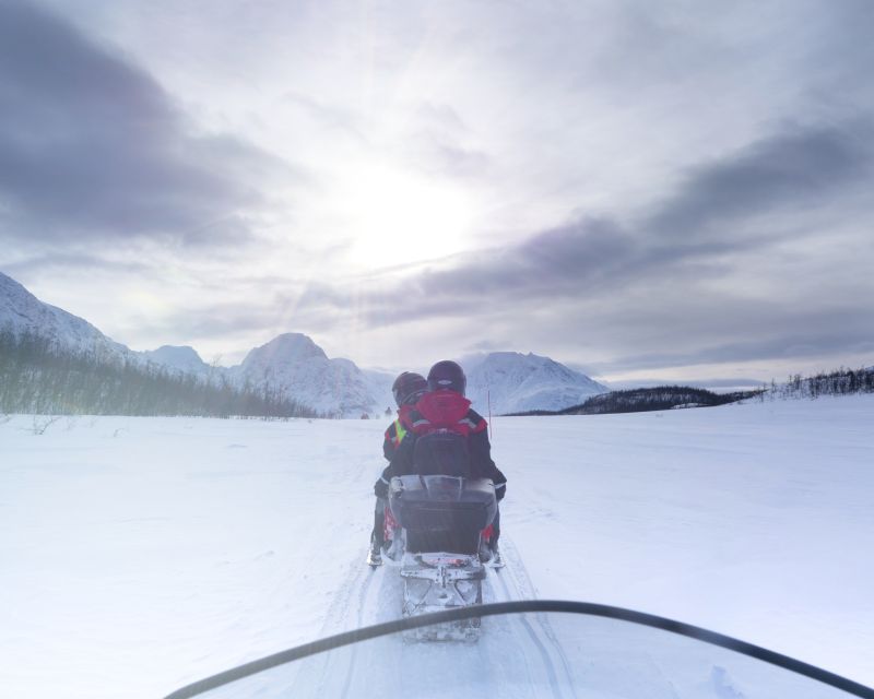 From Tromso: Eco Luxury Snowmobile Adventure to Lyngen Alps - Sharing a snowmobile without losing your fun