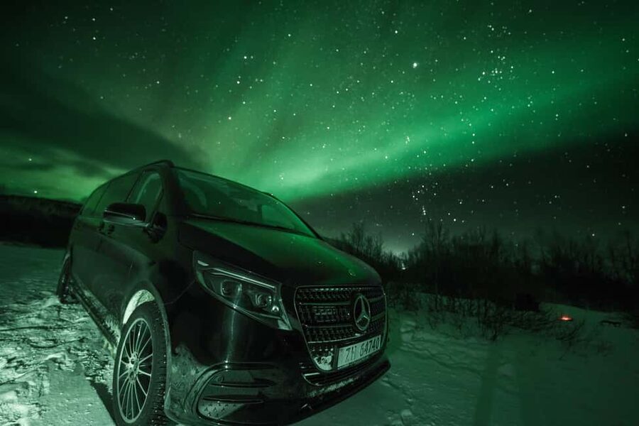 From Tromsø: Northern Lights Chase - What you are really buying: a guided aurora search plan
