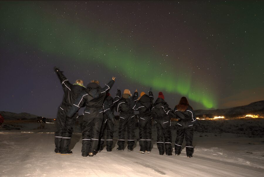 From Tromsø: Northern Lights Tour in Minibus with Photos - Simple Night-of Tips That Improve Your Odds and Comfort