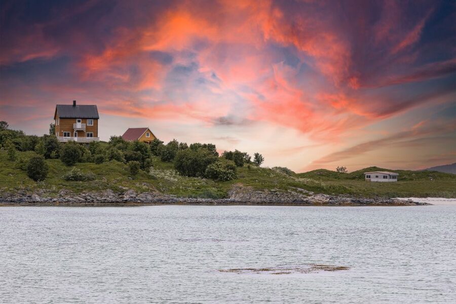From Tromsø: Senja Discovery Arctic Day Trip with Lunch - Why Senja and Kvaløya work so well in one day from Tromsø