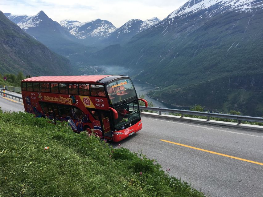 Geiranger: City Sightseeing Hop-On Hop-Off Bus Tour - Flydalsjuvet Viewpoint: The Photo Payoff and a Smart Walking Plan