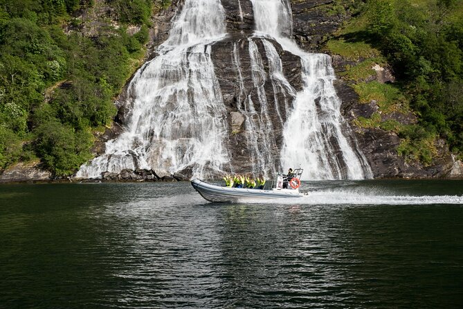 Geiranger: RIB Fjordsafari Geirangefjord - The Ride Itself: Seating Like a Saddle, Cold Wind, and Weather-Proof Gear